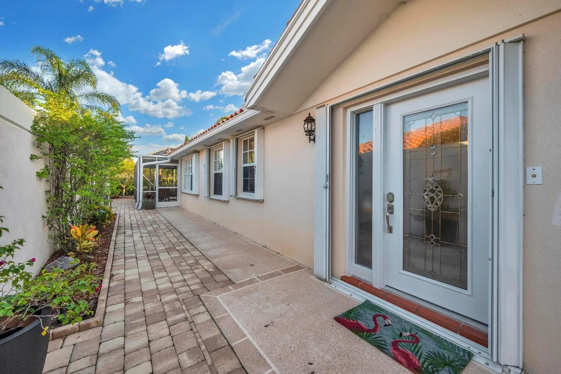 Photo of 8277 SE Double Tree Drive