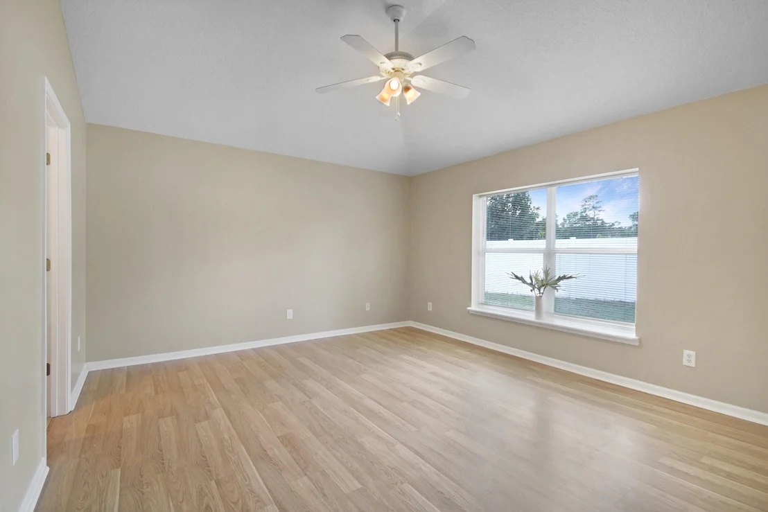 Photo of 948 Oak Arbor Circle