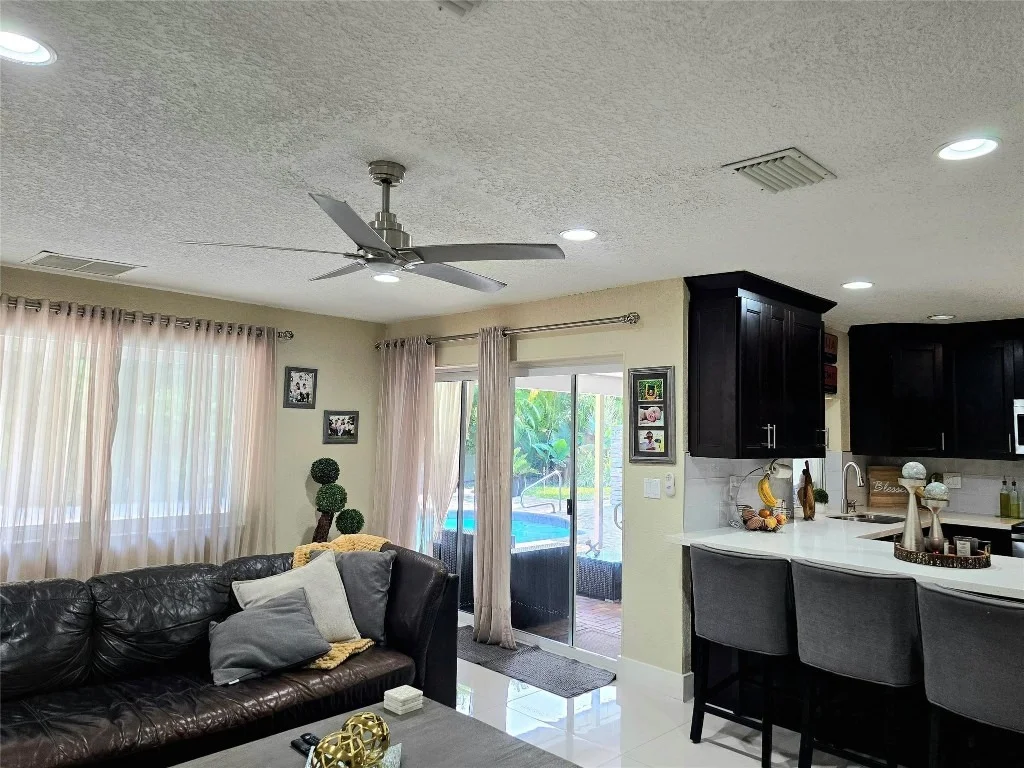 Photo of 400 Bonaventure Boulevard