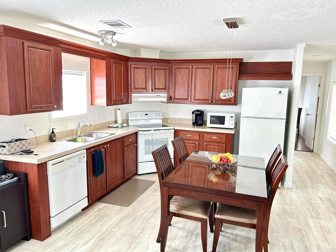 Photo of 613 Jasmine Lane