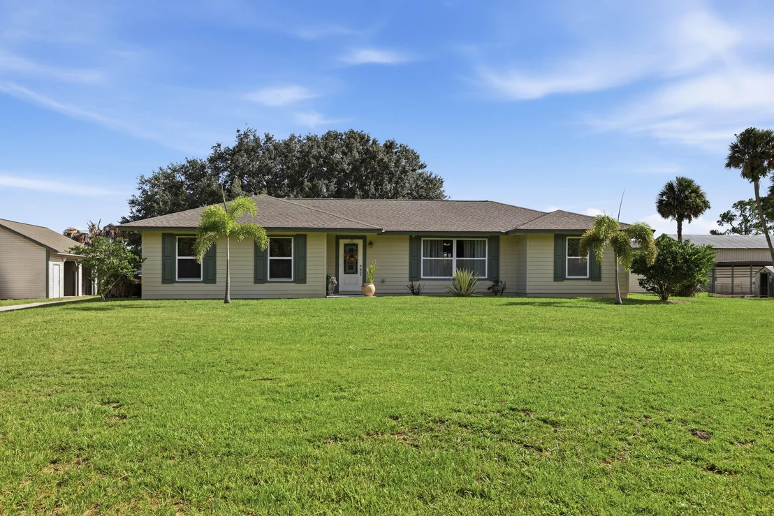 Photo of 14095 BIDDEX Road