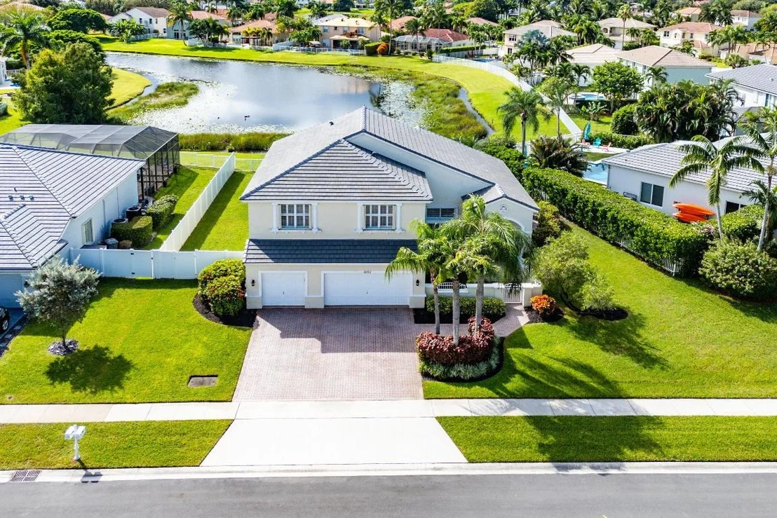 Photo of 6092 Indian Forest Circle