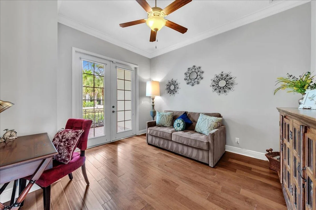 Photo of 378 Squire Drive