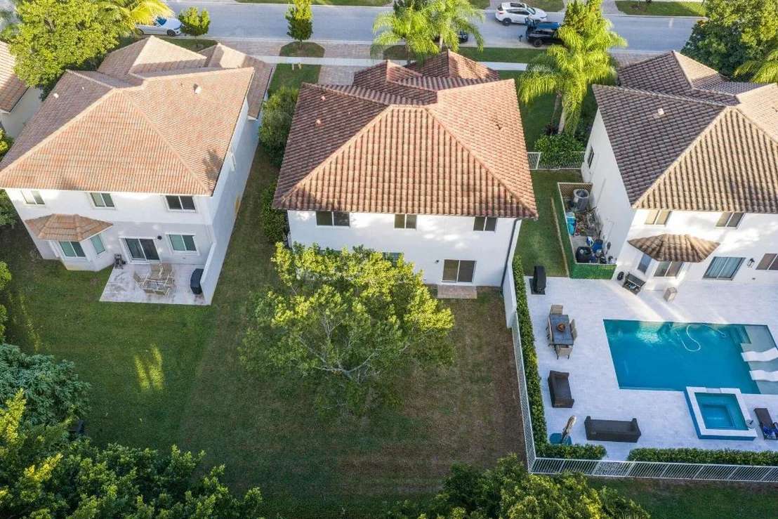 Photo of 9581 Cobblestone Creek Drive