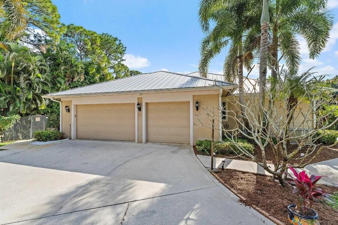 Photo of 16490 130th Avenue N