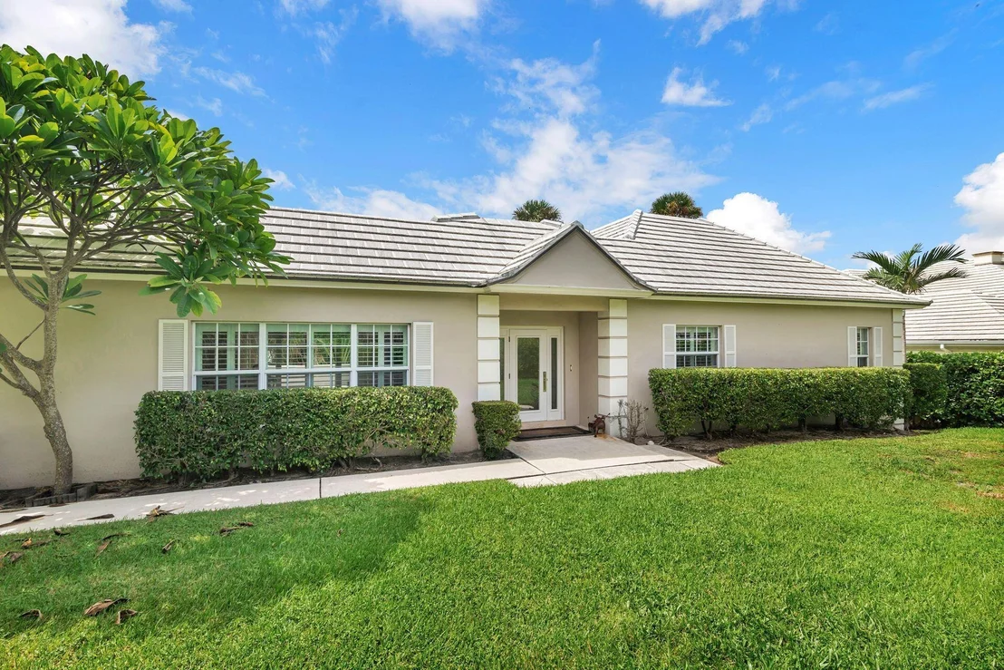 Photo of 6700 N Ocean Boulevard