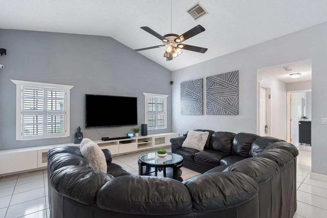 Photo of 10207 Canoe Brook Circle
