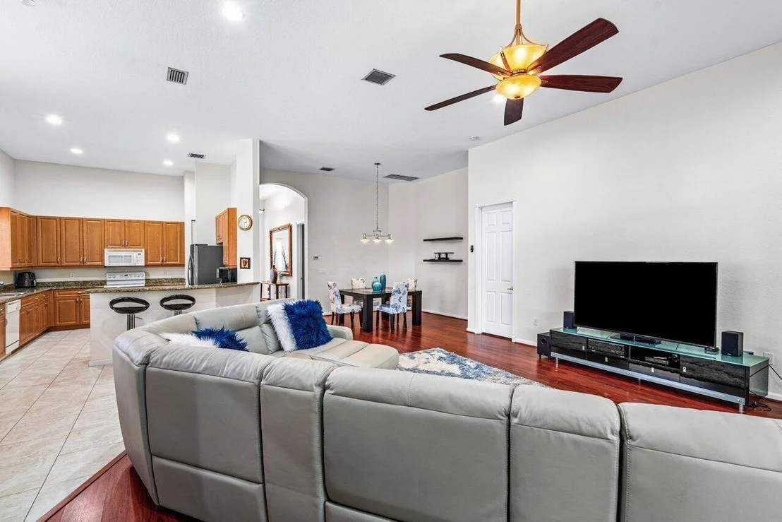 Photo of 9786 Isles Cay Drive