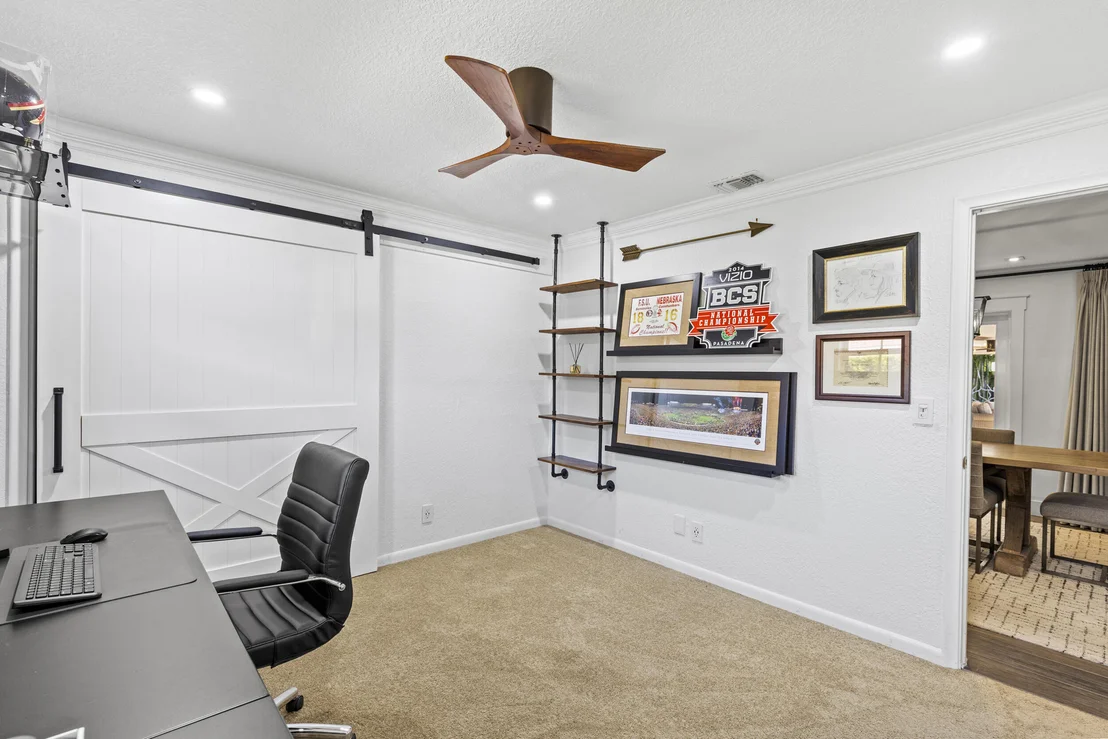 Photo of 3544 Lakeview Drive