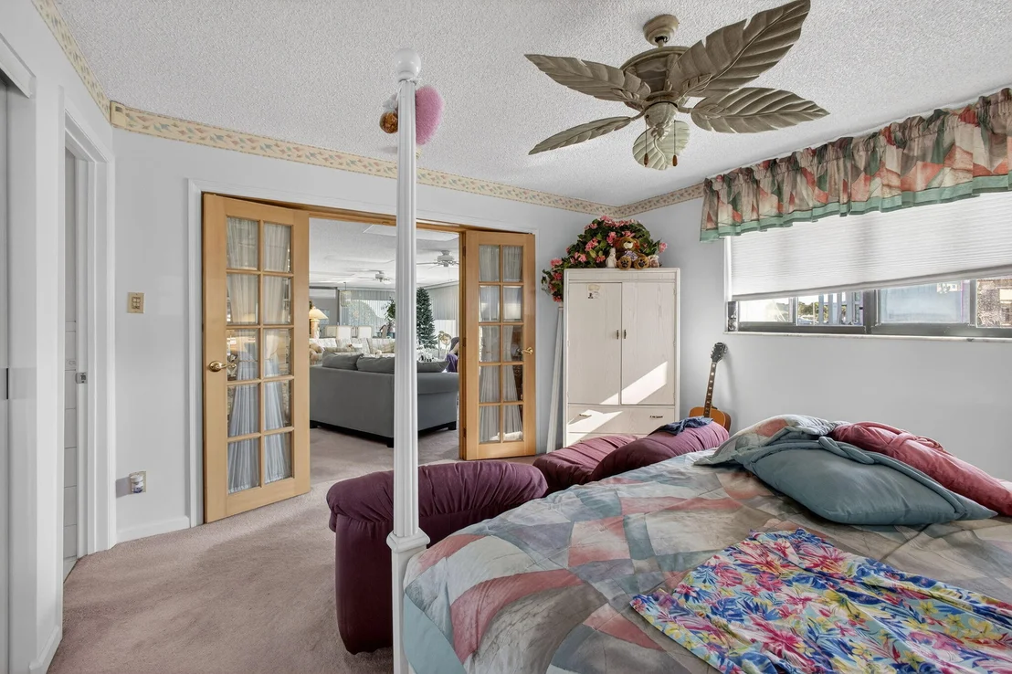 Photo of 752 Lagoon Drive