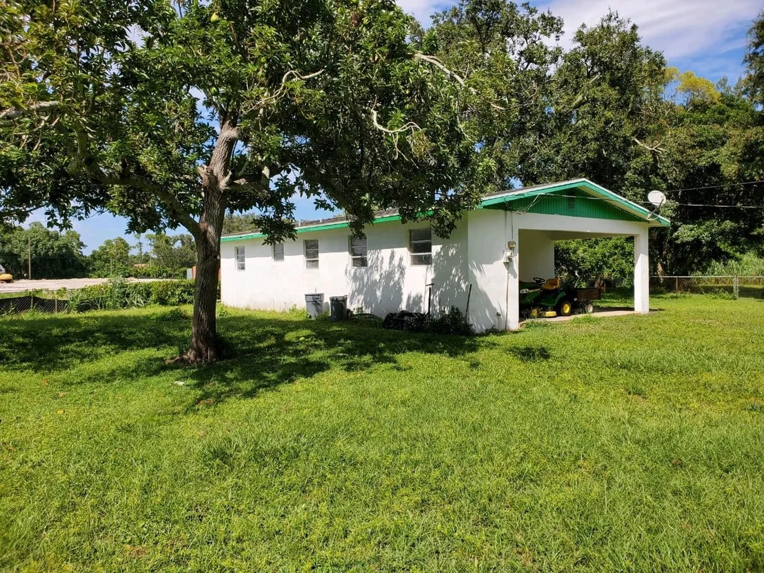 Photo of 3827 Scott Road