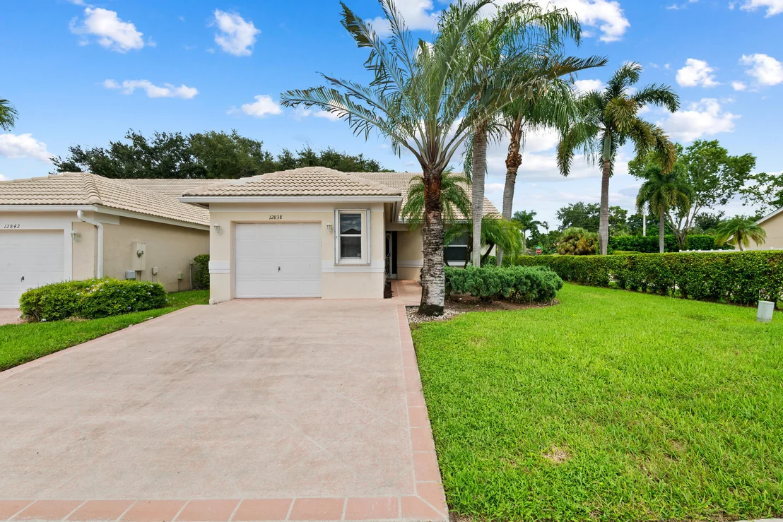 Photo of 12838 HAMPTON LAKES Circle