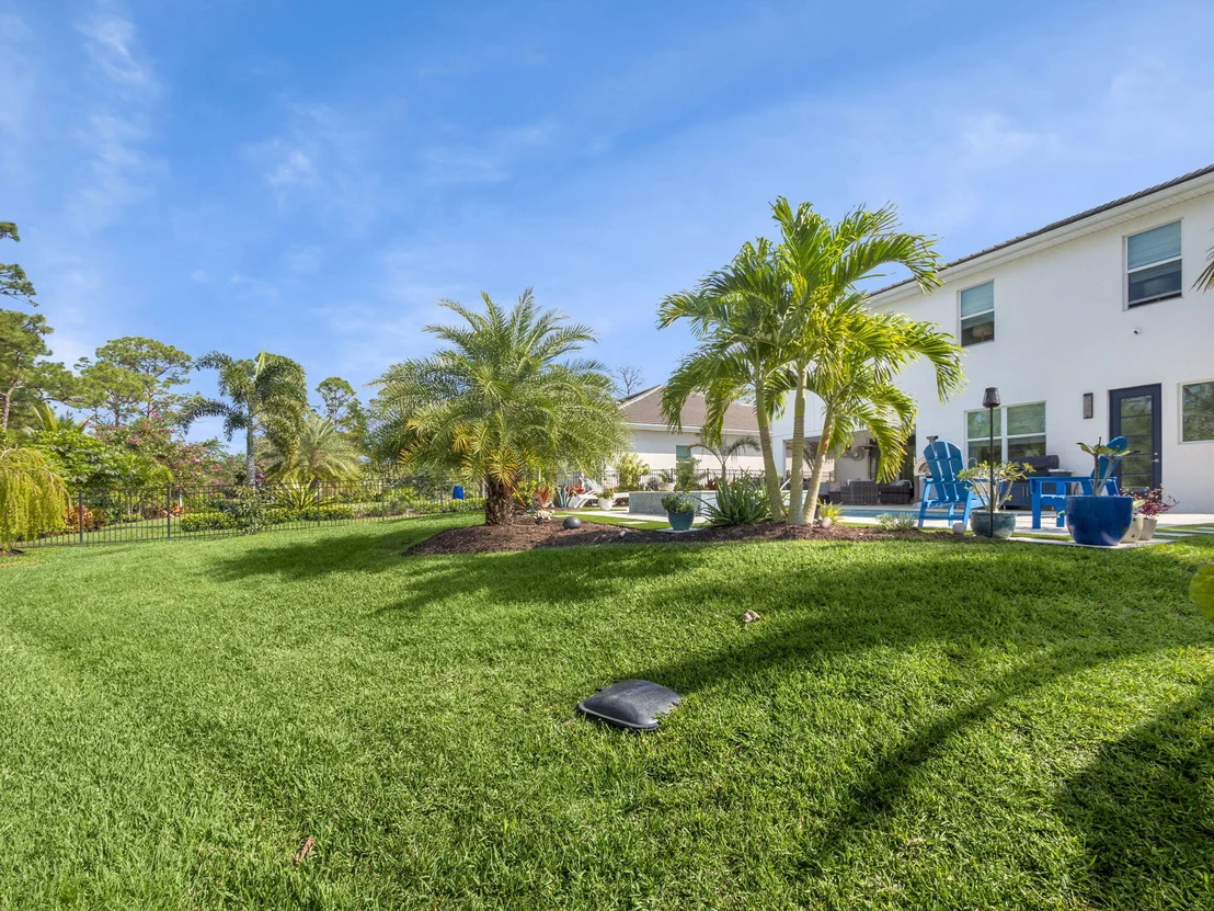 Photo of 708 SW Riverwatch Place