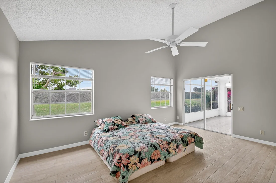 Photo of 6121 Bay Isles Drive