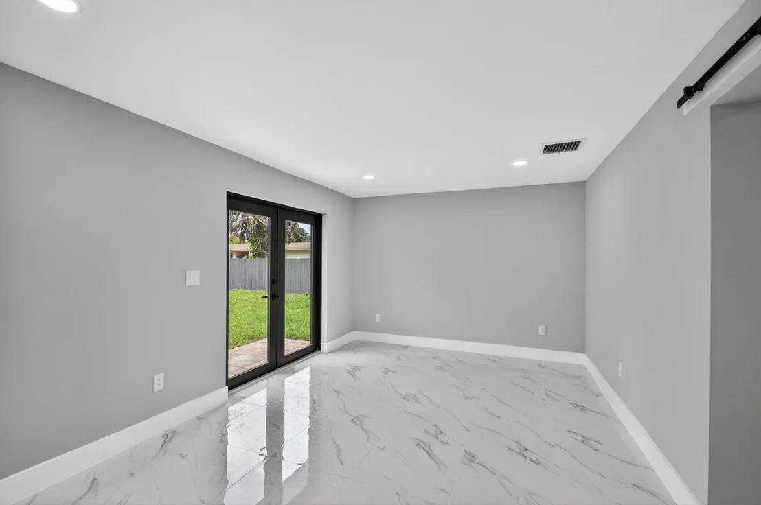 Photo of 3192 Riddle Road