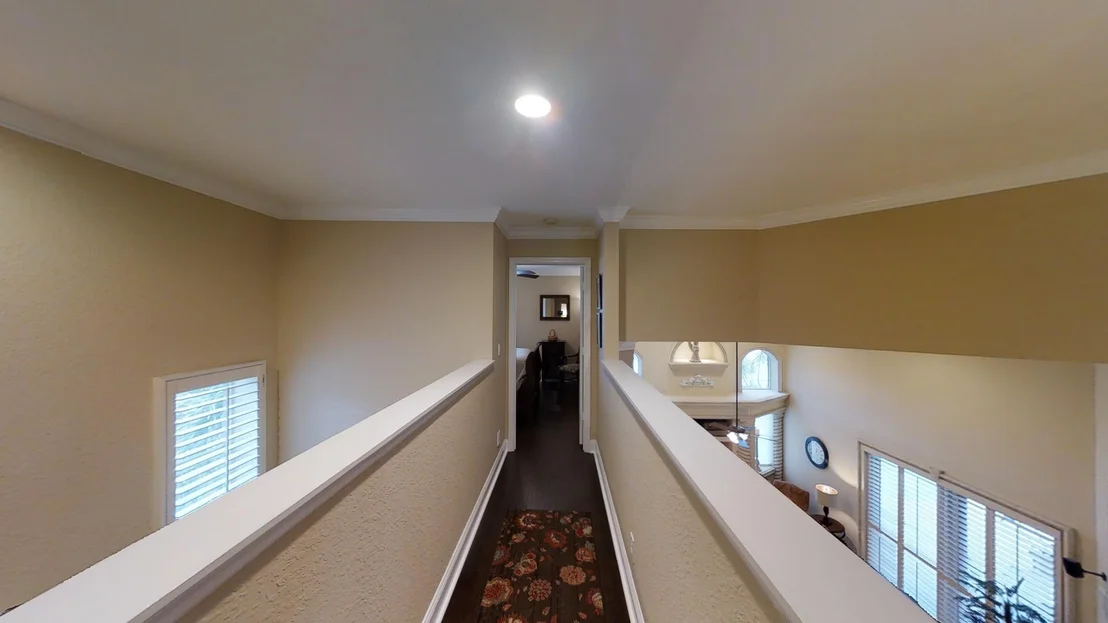 Photo of 11331 Edgewater Circle
