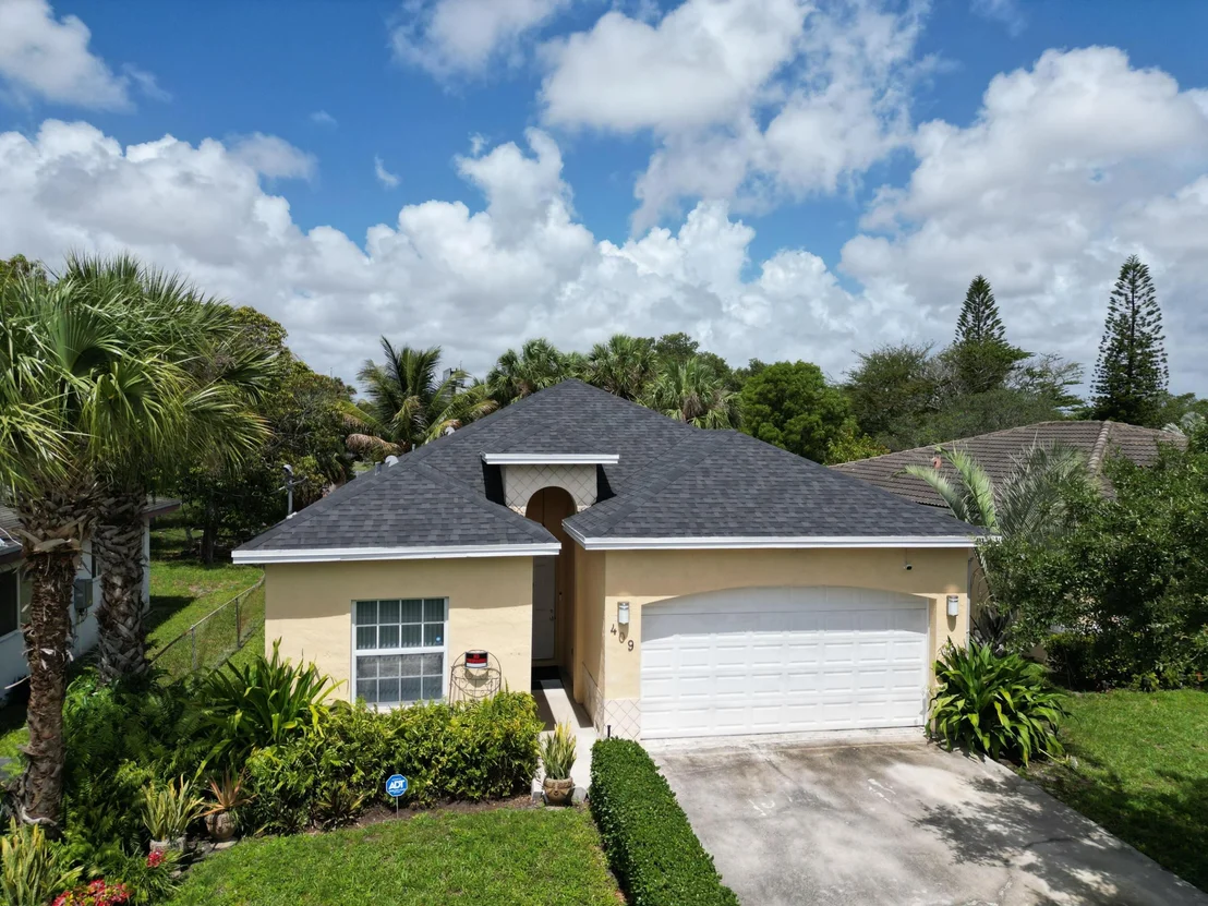Photo of 409 NW 9th Avenue