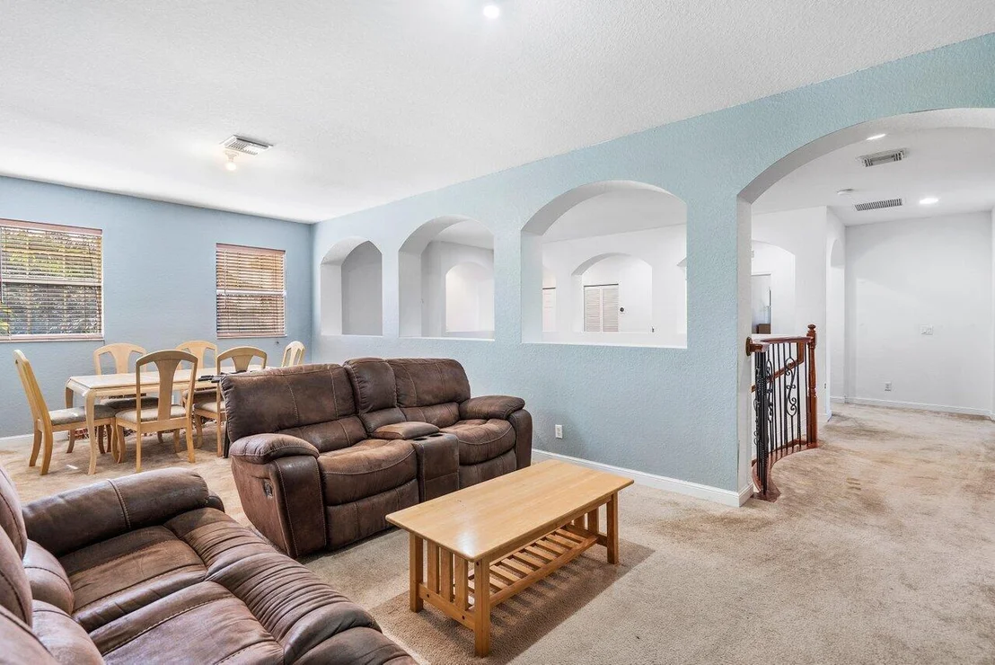 Photo of 482 Cresta Circle