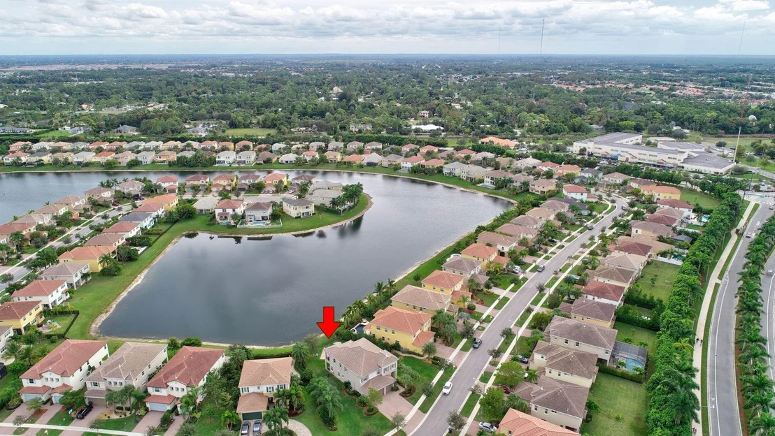 Photo of 9536 Phipps Lane