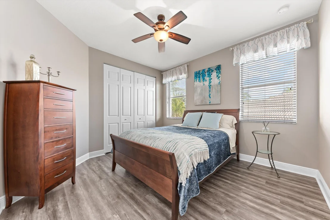 Photo of 9724 Phipps Lane