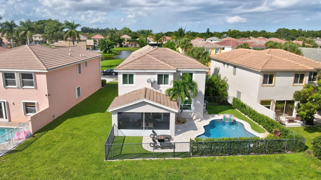 Photo of 6176 Spring Isles Boulevard