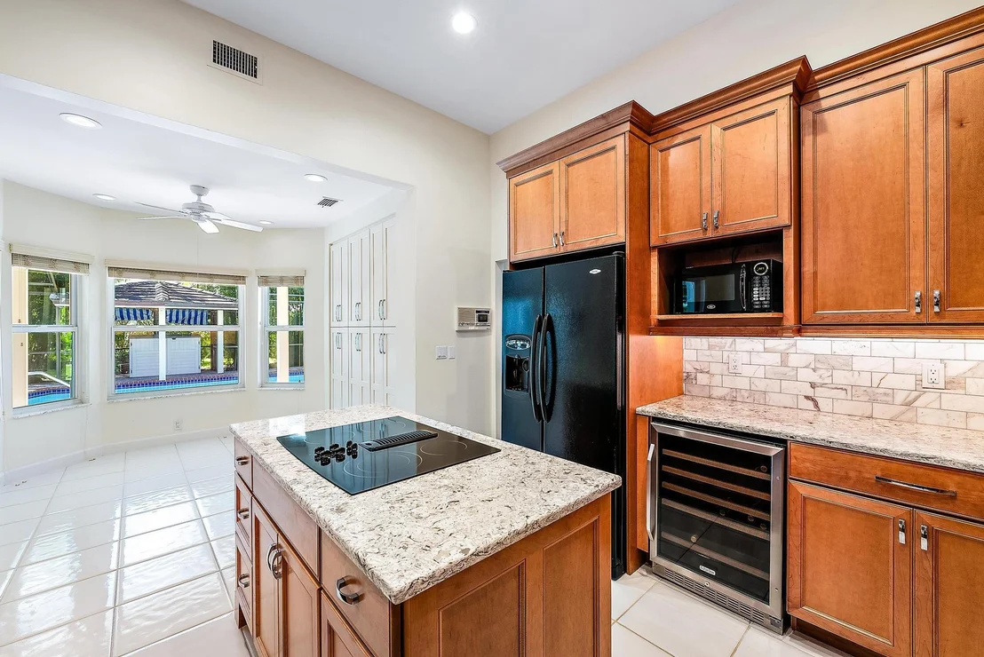 Photo of 18433 SE Heritage Drive Drive