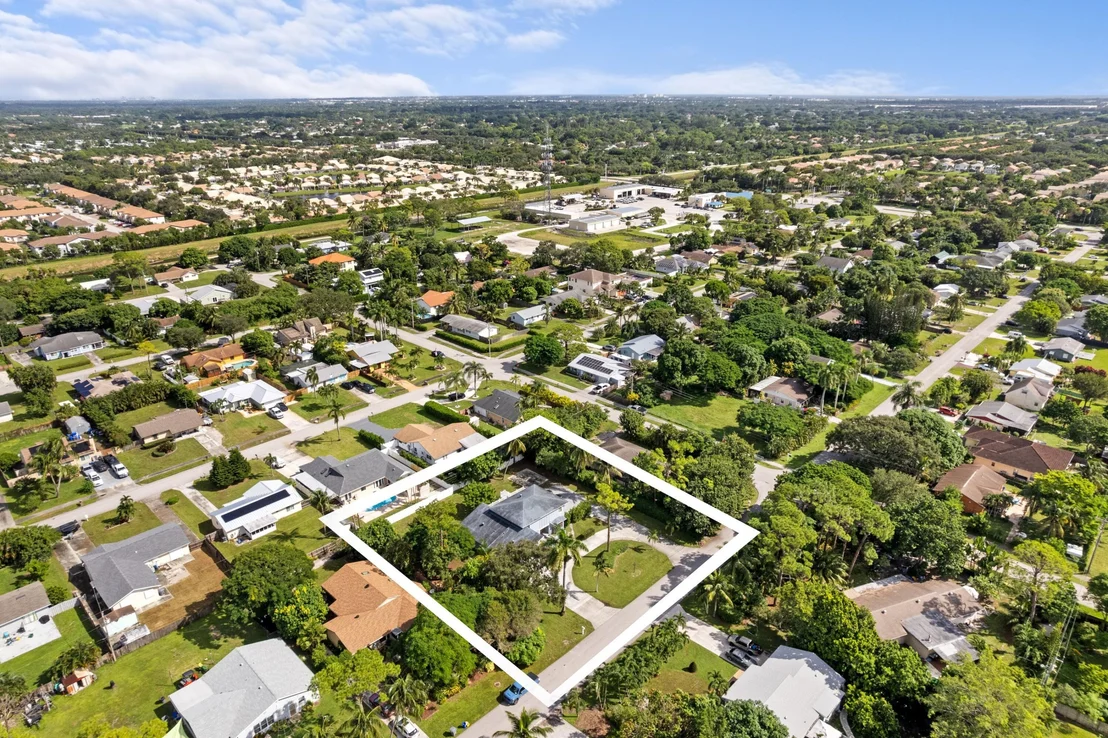 Photo of 5285 Sunrise Boulevard