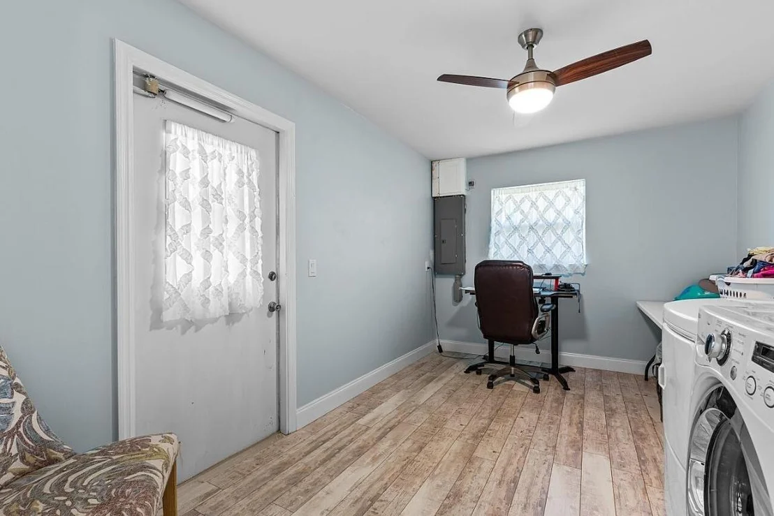 Photo of 2801 Grove Drive