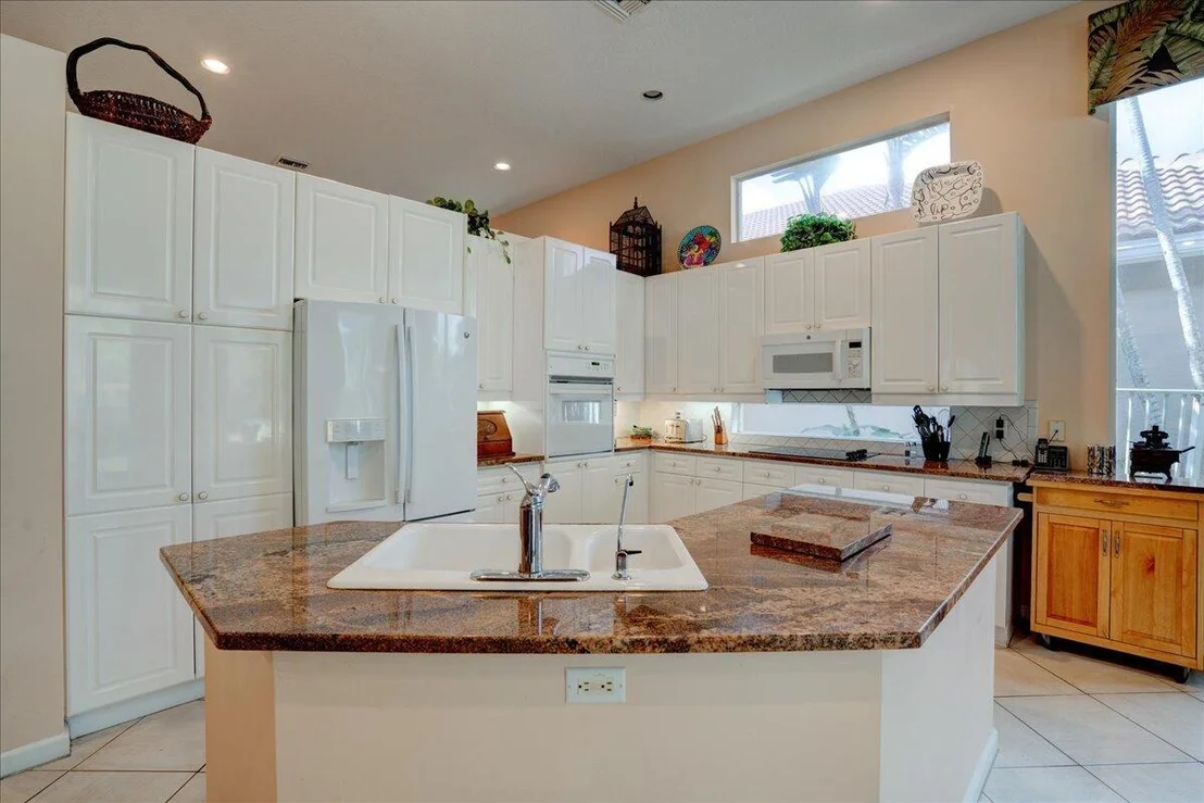 Photo of 10547 Laurel Estates Lane