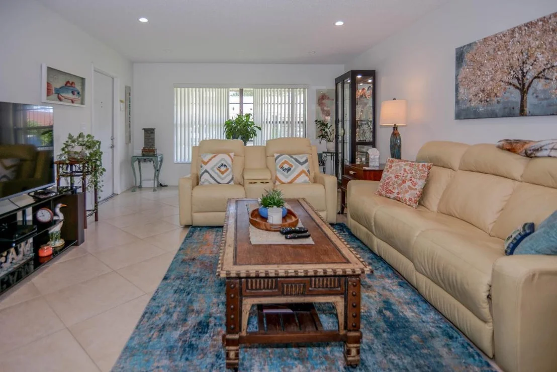 Photo of Unit A at 4580 Laurel Tree Road