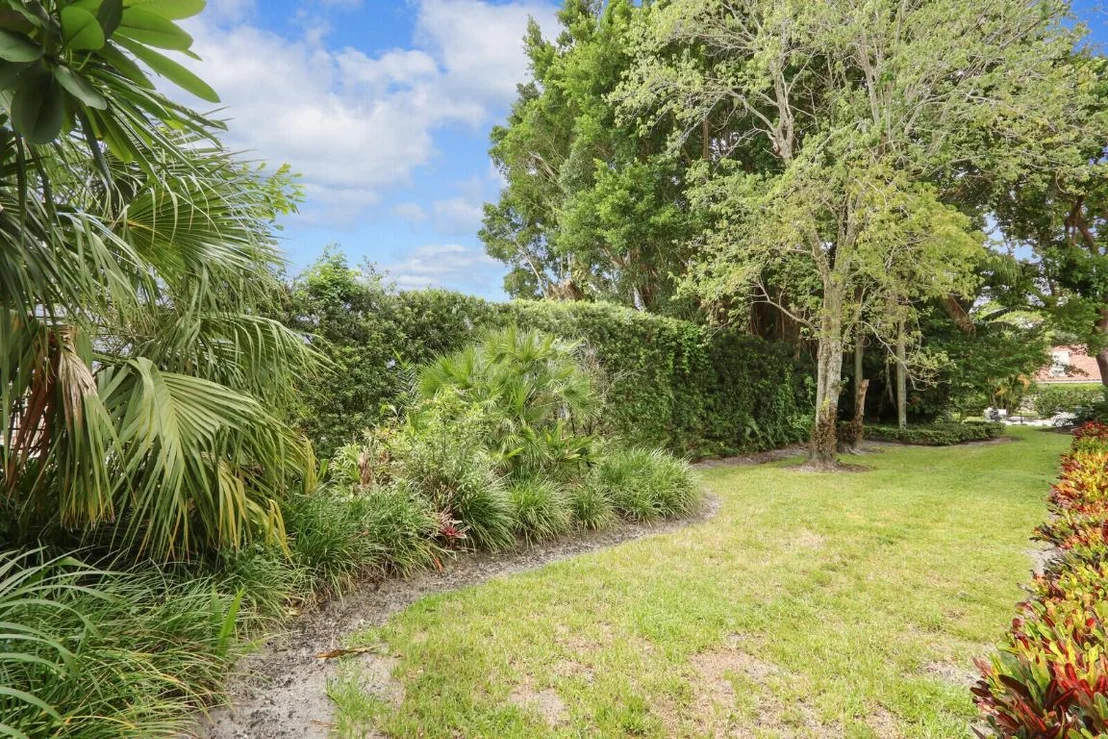 Photo of 18517 SE Heritage Drive