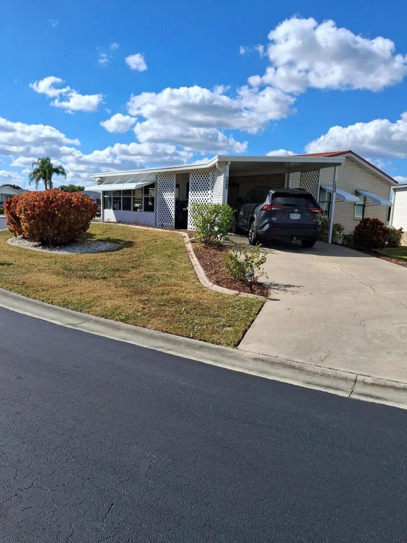 Photo of 1640 SW 35th Circle