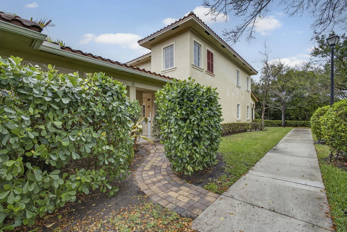 Photo of 148 Glencullen Circle