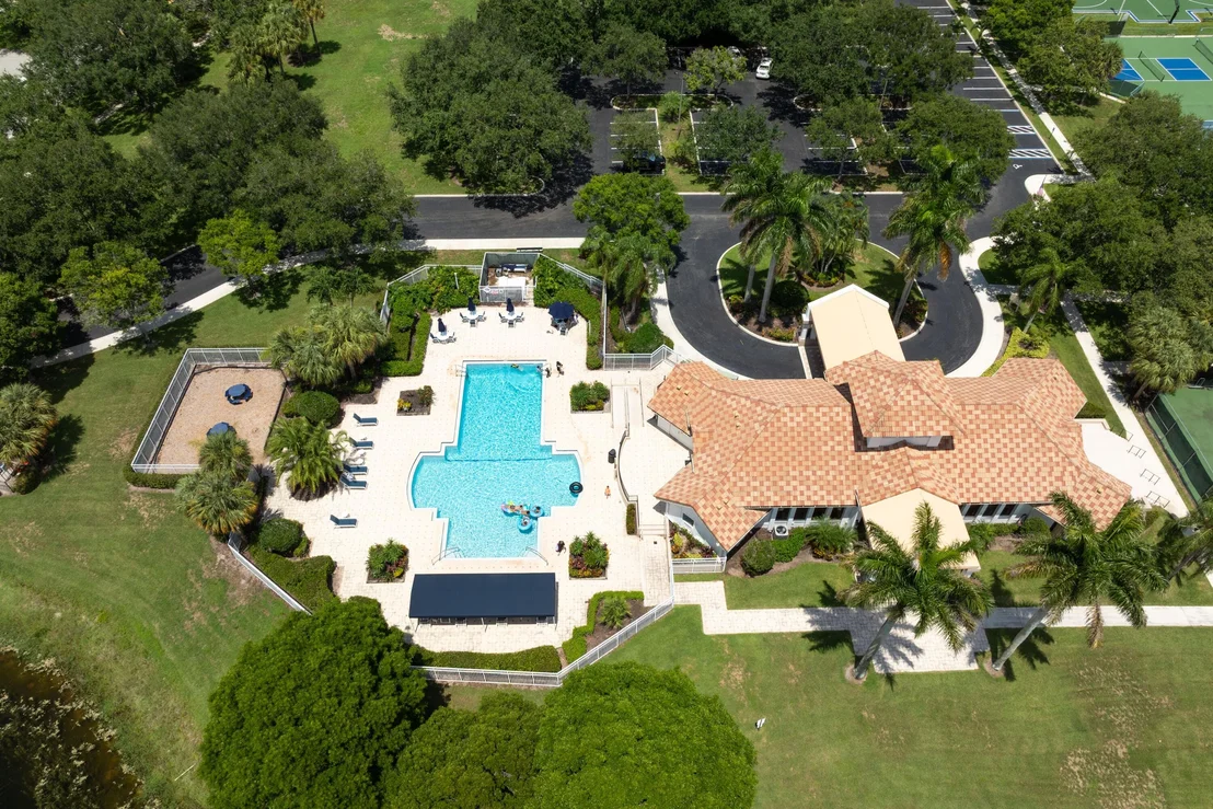 Photo of 573 Cocoplum Dr Drive E