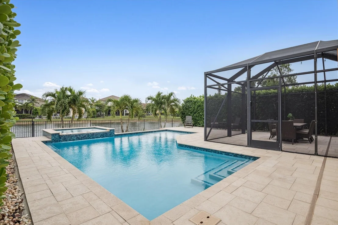 Photo of 8540 Lakeside Drive