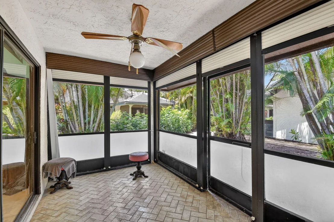 Photo of 5155 Pine Drive