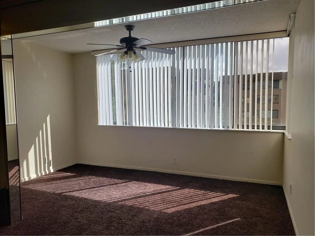 Photo of Unit 408 at 8030 Hampton Boulevard