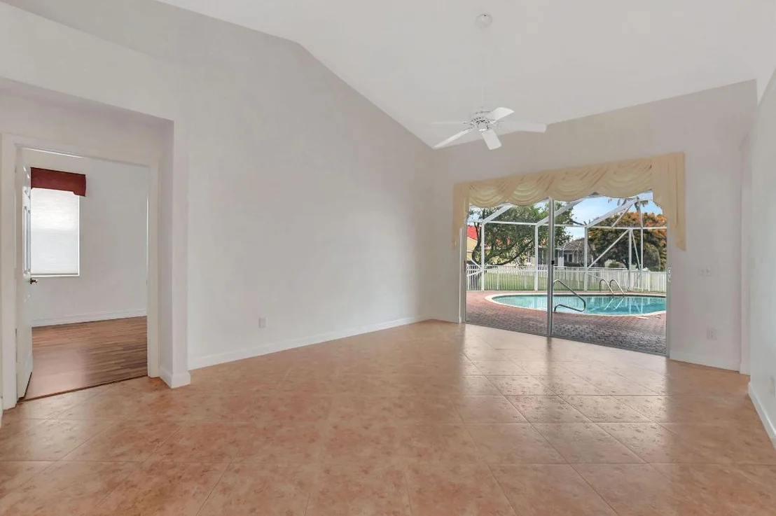 Photo of 18570 Serena Pointe Lane