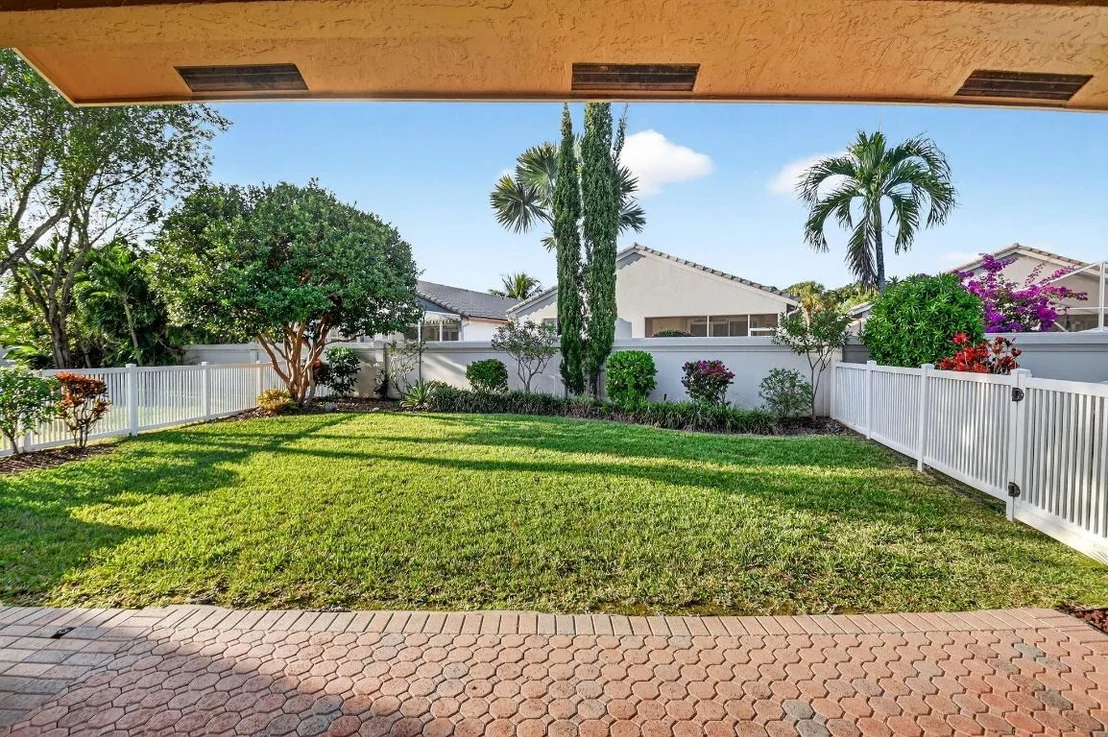 Photo of 8099 Bellafiore Way
