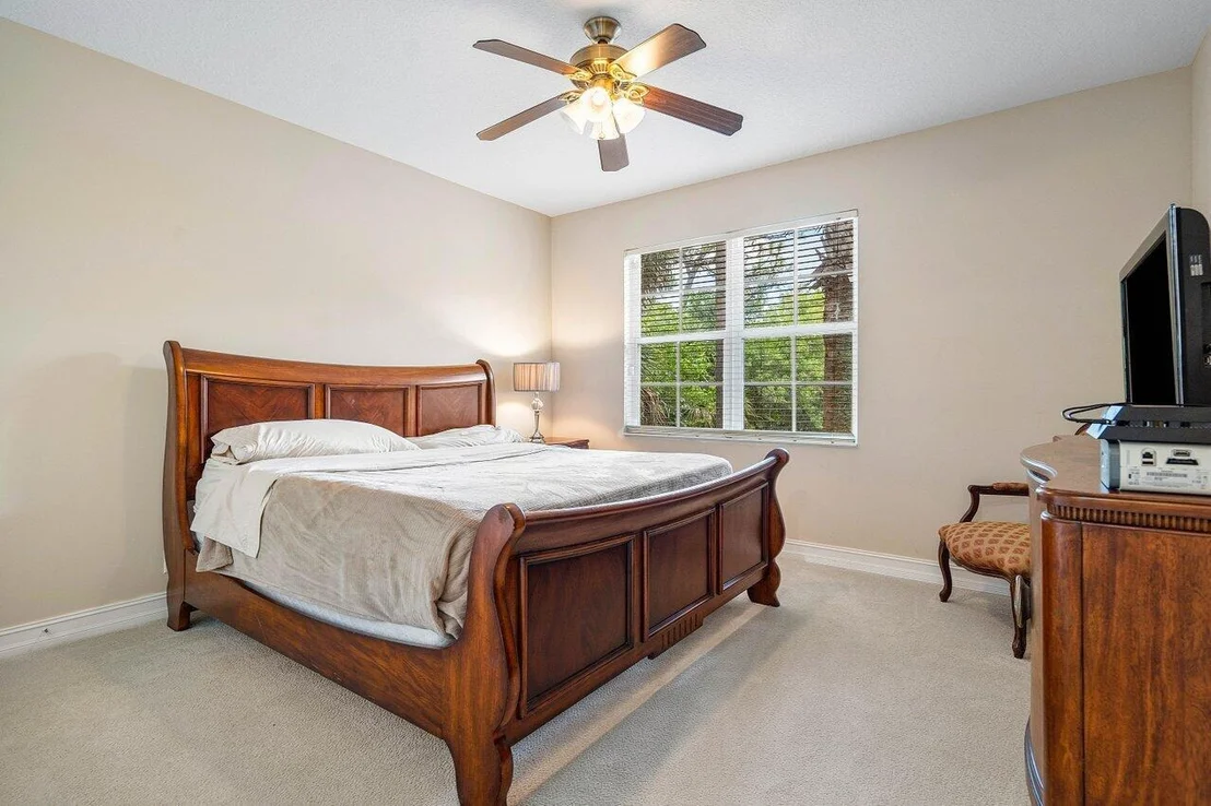 Photo of 644 Forest Bent Boulevard