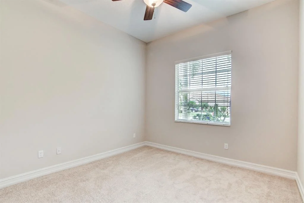 Photo of 9867 Bluefield Drive
