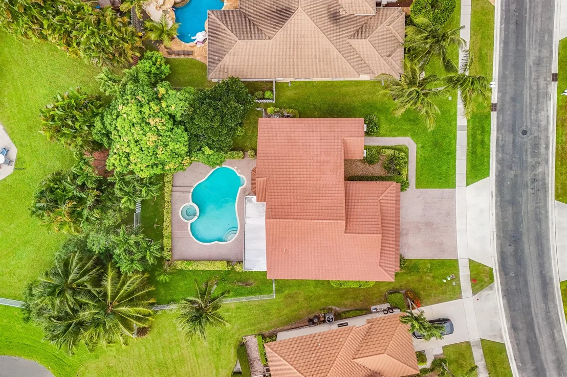 Photo of 6145 Indian Forest Circle