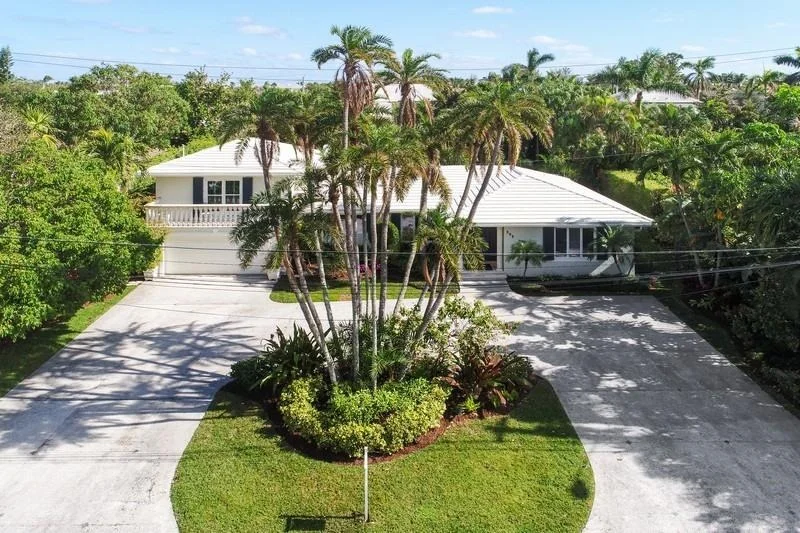 Photo of 509 Oleander Lane