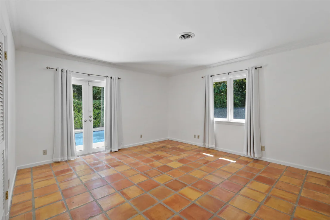 Photo of 274 Monterey Road
