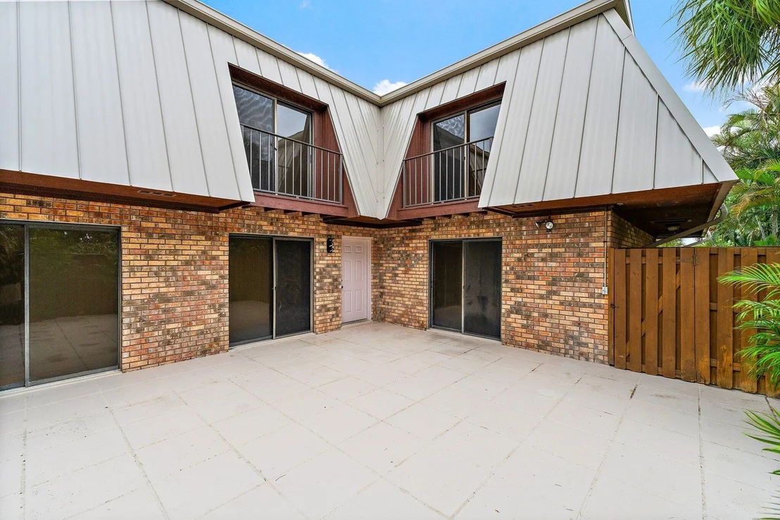 Photo of Unit 7C at 1420 Ocean Way