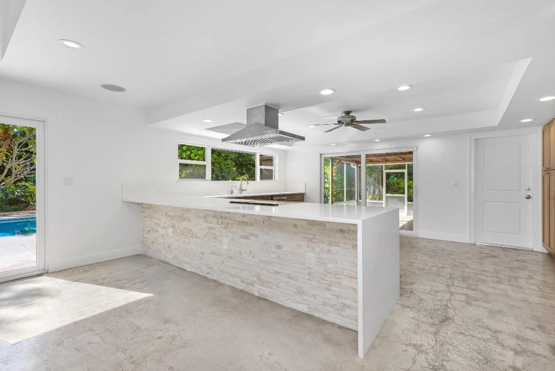 Photo of 41 Coconut Lane
