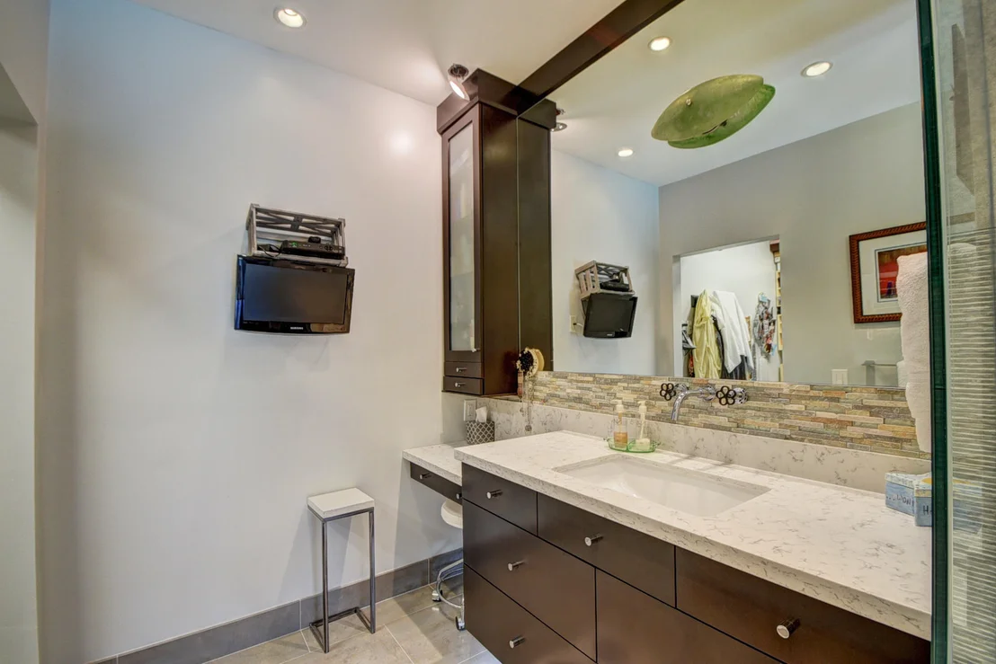Photo of 5754 Hamilton Way
