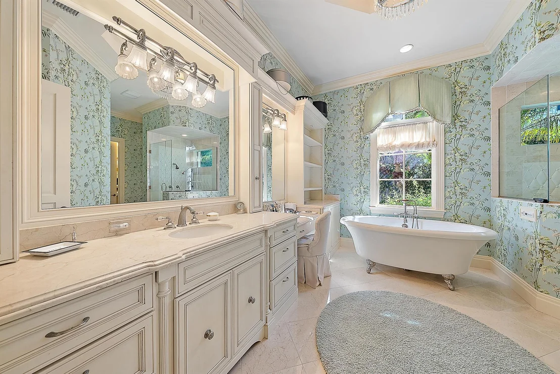 Photo of 18246 SE Village Circle