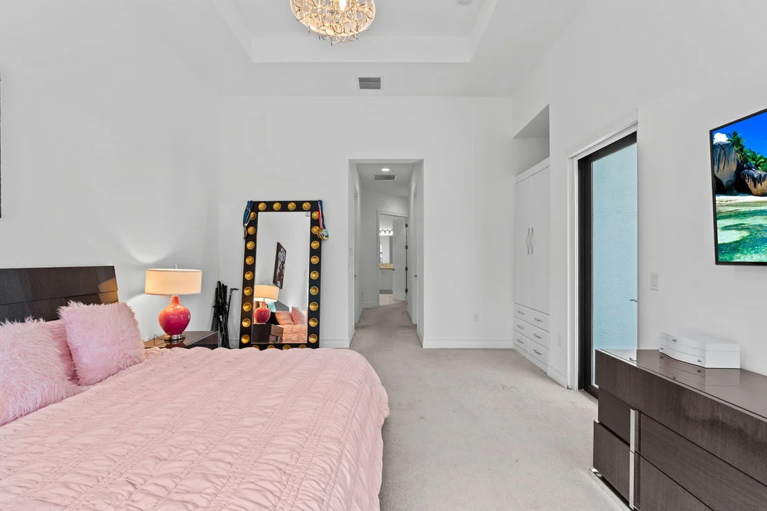 Photo of 16813 PAVILION Way