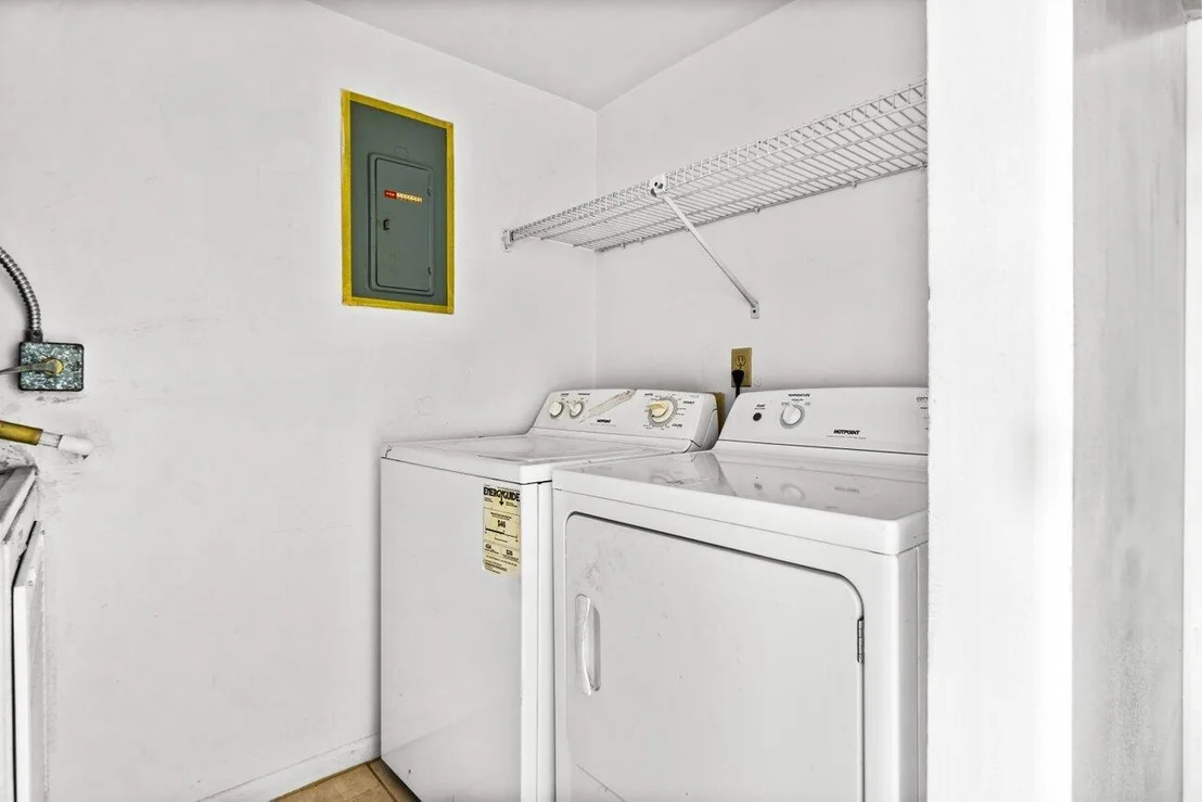 Photo of Unit A2 at 337 Knotty Pine Circle